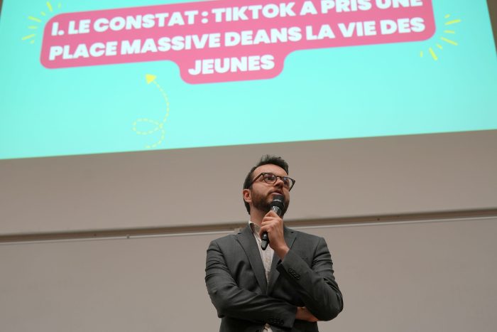Arthur Delaporte IUT Grand Ouest Normandie Réseaux Sociaux